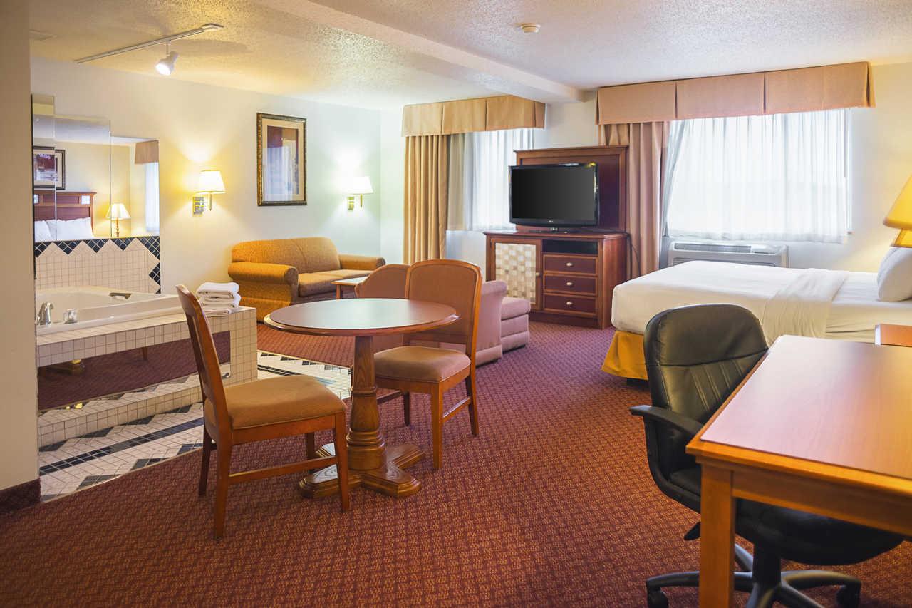 Quality Inn Near Monument Health Rapid City Hospital Exterior photo